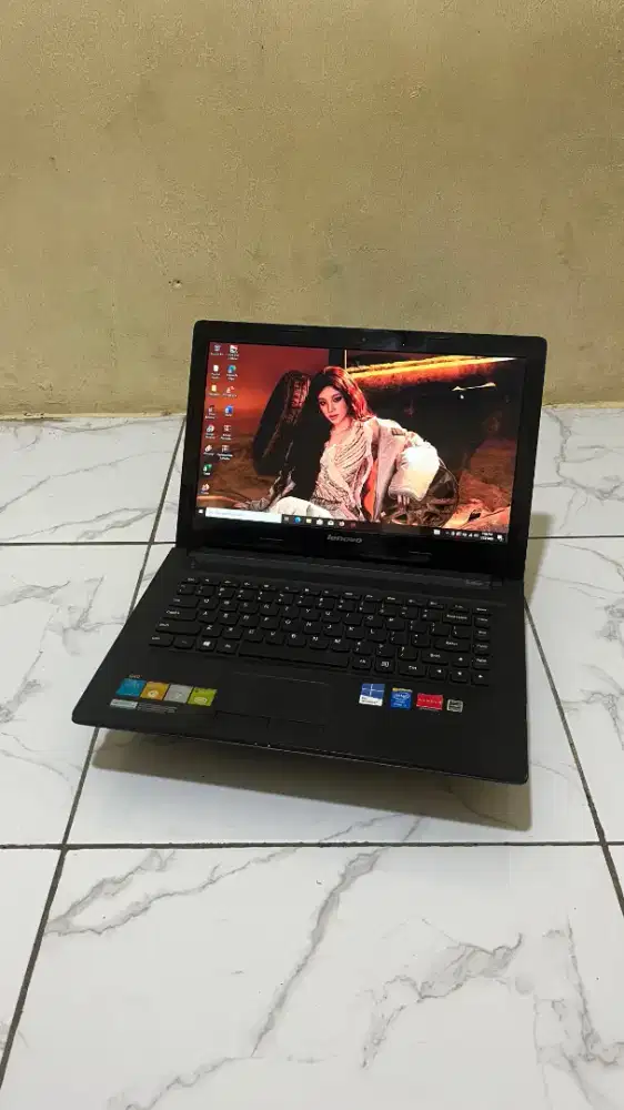 Lenovo Ideapad G40 80 Intel Core i5 | Broadwell Gen 5 | Dual VGA