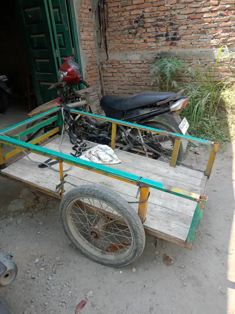 Dijual becak Vega zr