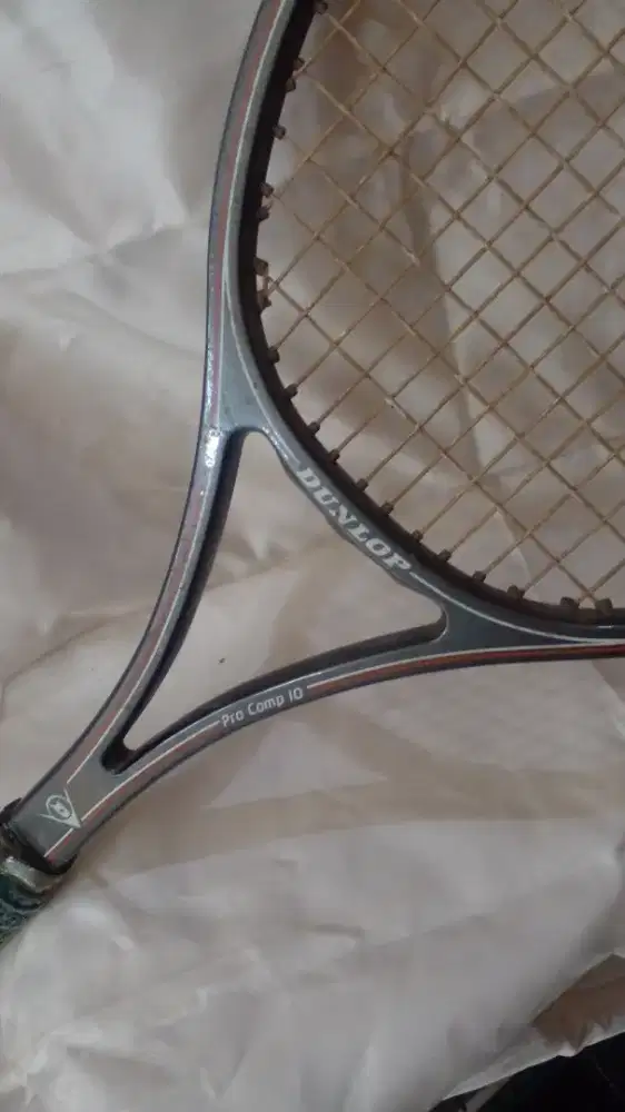 Dunlop pro comp 10 graphite composite Raket tenis lapangan