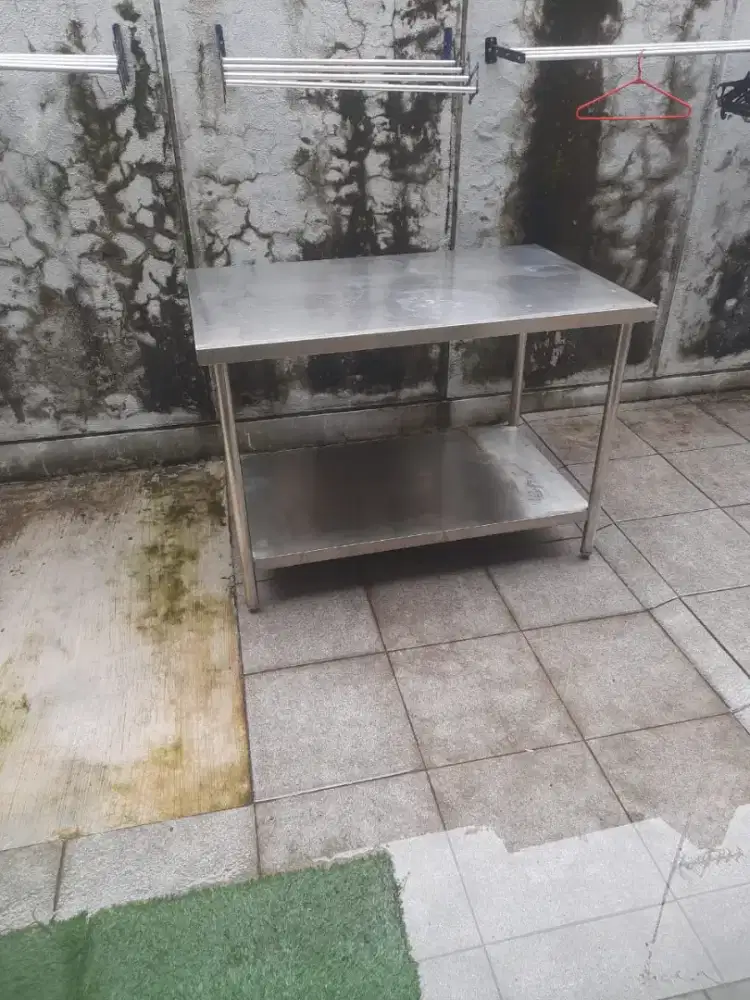 Dijual Meja stainless steel 304