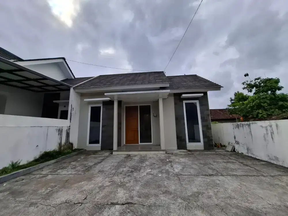 Rumah Nyaman Kawasan Tenang Cocok Untuk Rumah Hari Tua!