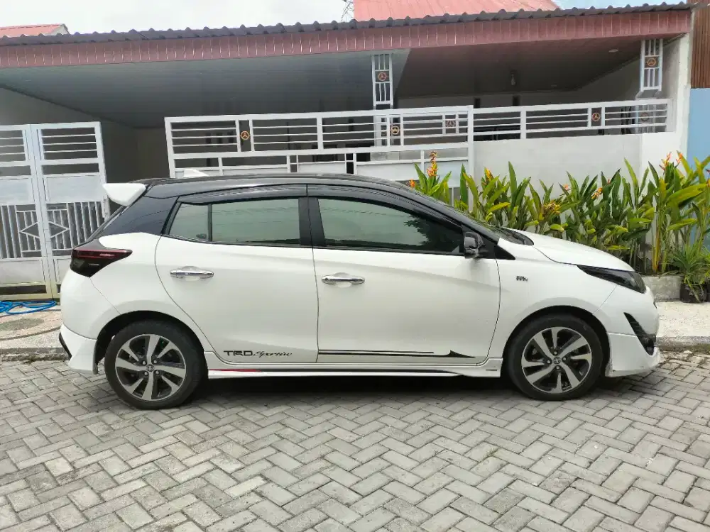 Dijual Toyota Yaris kelelawar 2018 Pajak hidup Kondisi bagus