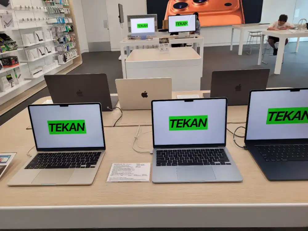 MacBook Air M4 13 inci