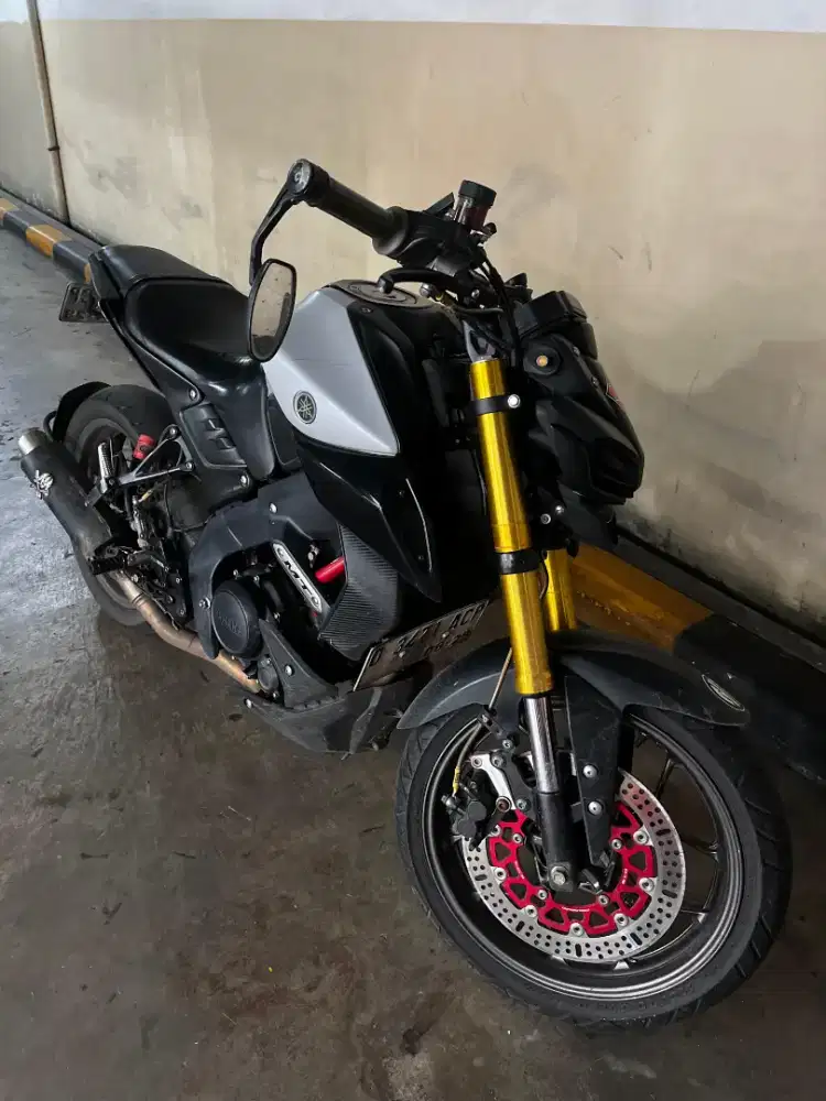 Yamaha MT15 2019  kondisi mulus dan keren