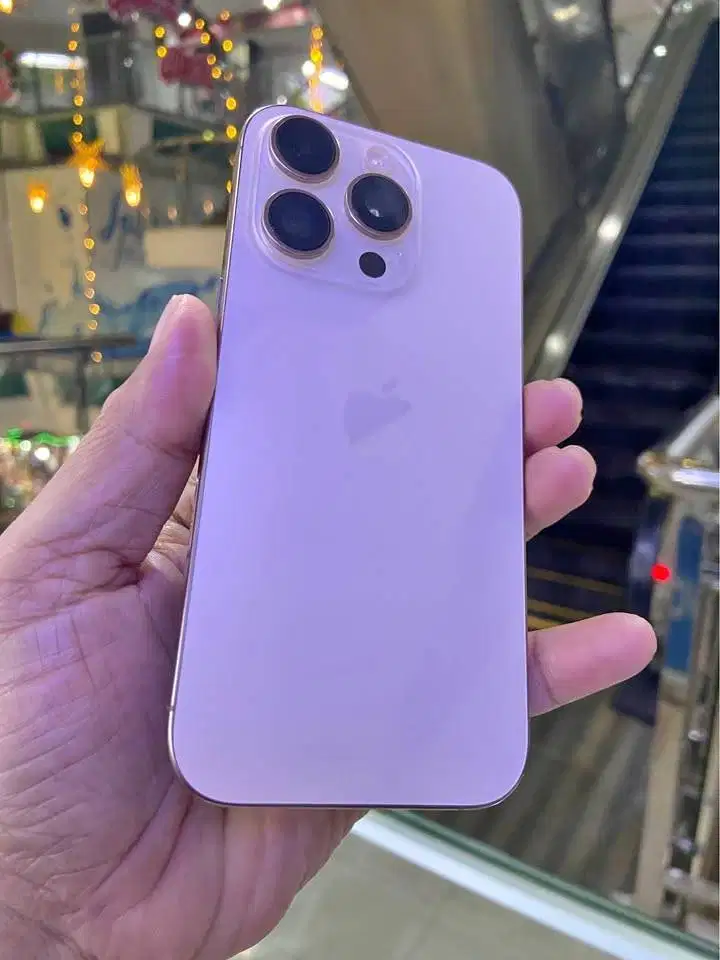 Second IPHONE 16 PRO 128gb DESERT TITANIUM (BEACUKAI) Welldutt