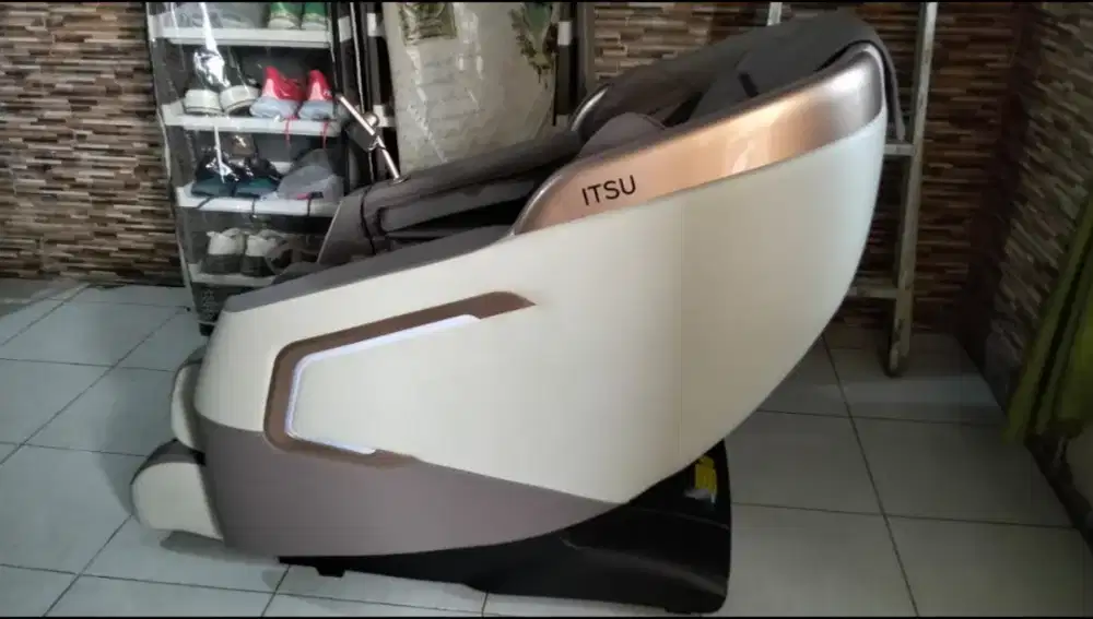 Kursi pijat elektrik ITSU