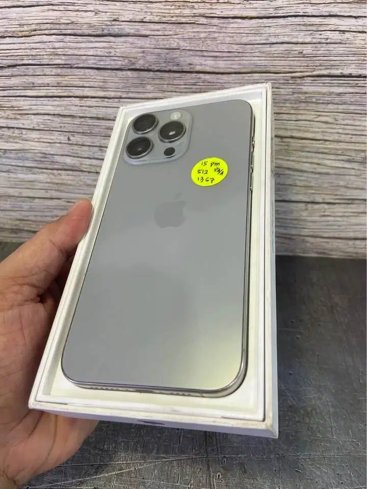 Second IPHONE 15 PROMAX 512gb Natural Titanium IBOX Mantapp