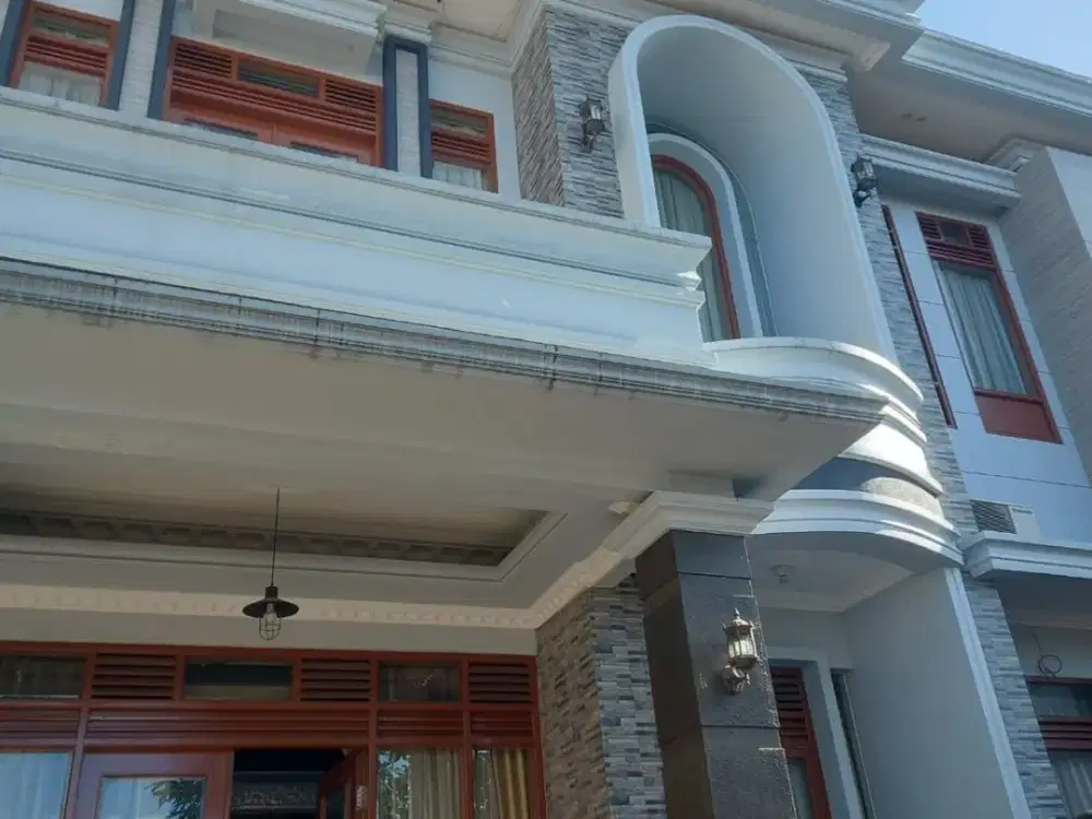 Dijual Rumah Luas terawat Sarijadi kota bandung