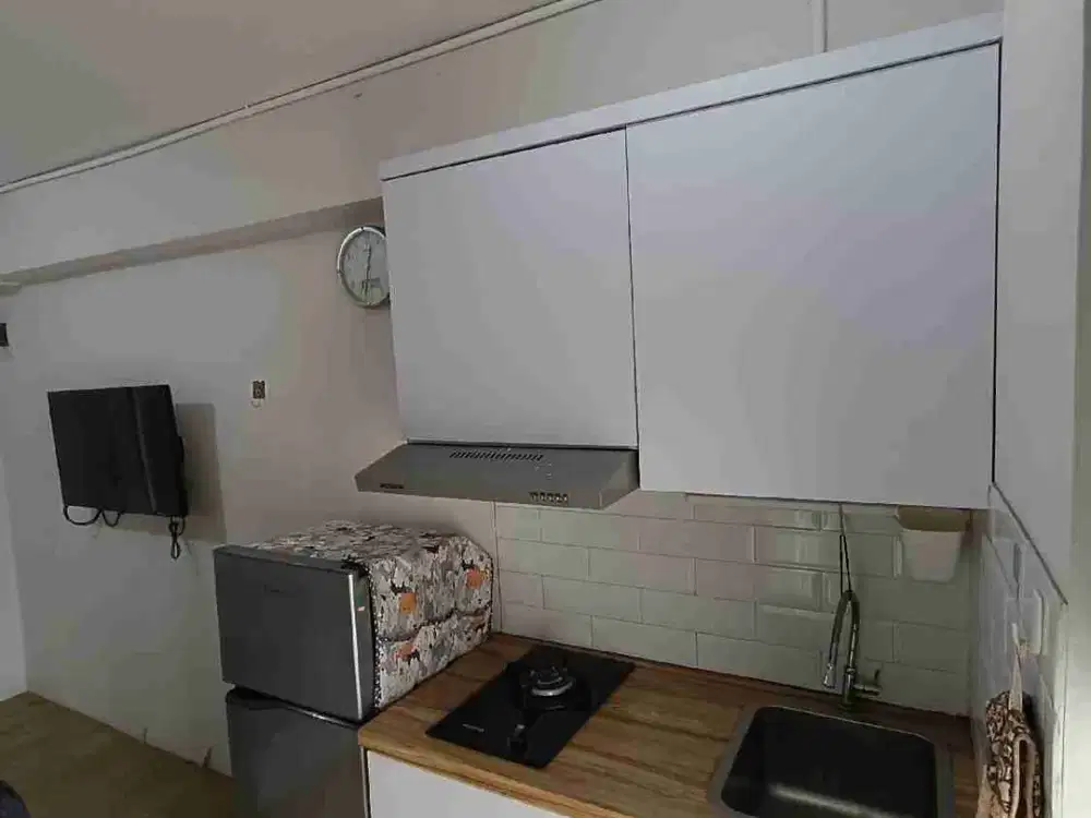 disewakan studio furnished apartemen bassura tower Baru