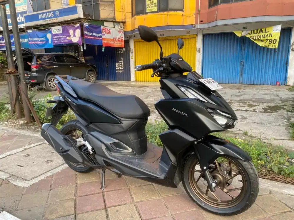 HONDA VARIO 160 CBS ISS KEYLESS LED FI 2024 SIAP PAKAI