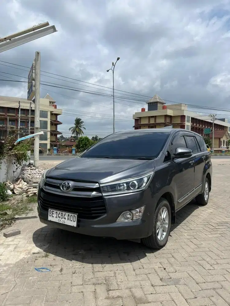 Toyota Innova Reborn V 2.4 A/T