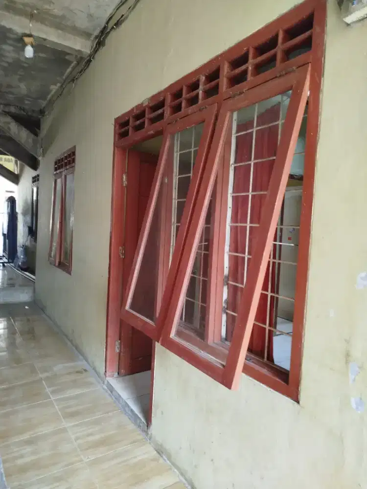 Rumah tinggal dan Kos kosan wanita