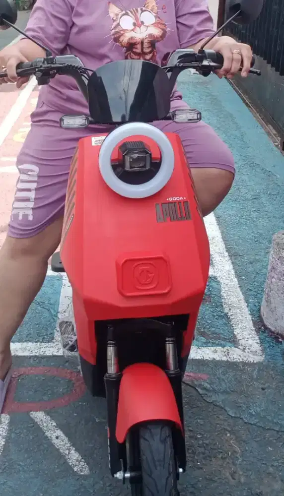 Sepeda listrik merk Goda nego sampe jd,warna asli merah