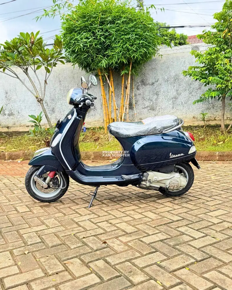 VESPA LX 125 2V KARBU 2011 BERGARANSI