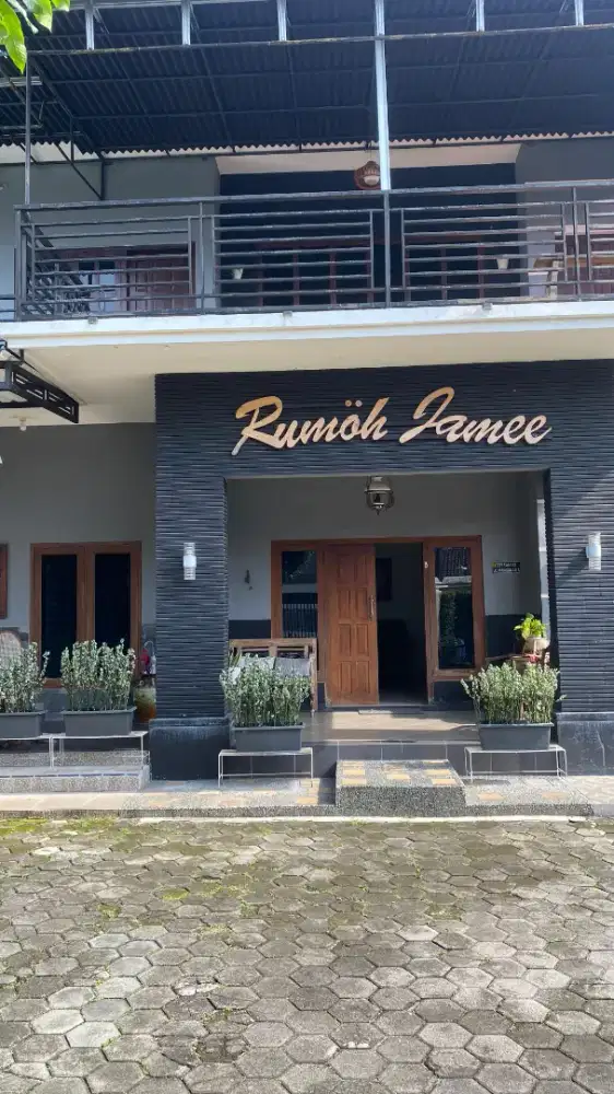 Rumah 2 Lantai Stategis