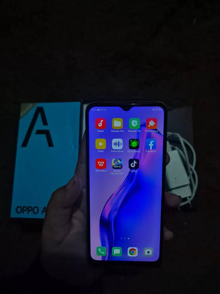 ​[SECOND LIKE NEW] OPPO A78 5G 8GB+8GB/256GB – MULUS TOTAL & FULLSET