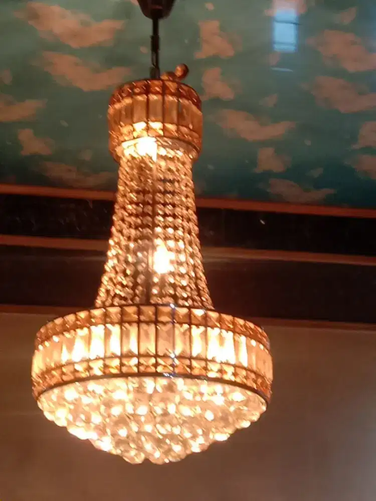 Lampu Gantung Hias Cristal 3 Warna