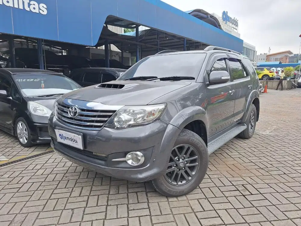 DP 1 JUTA Toyota Fortuner 2.5 G Solar-AT 2014 SXB