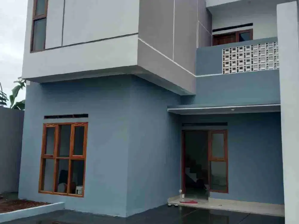 RUMAH SHM 2 lantai 4menit ke alun-alun Ujungberung