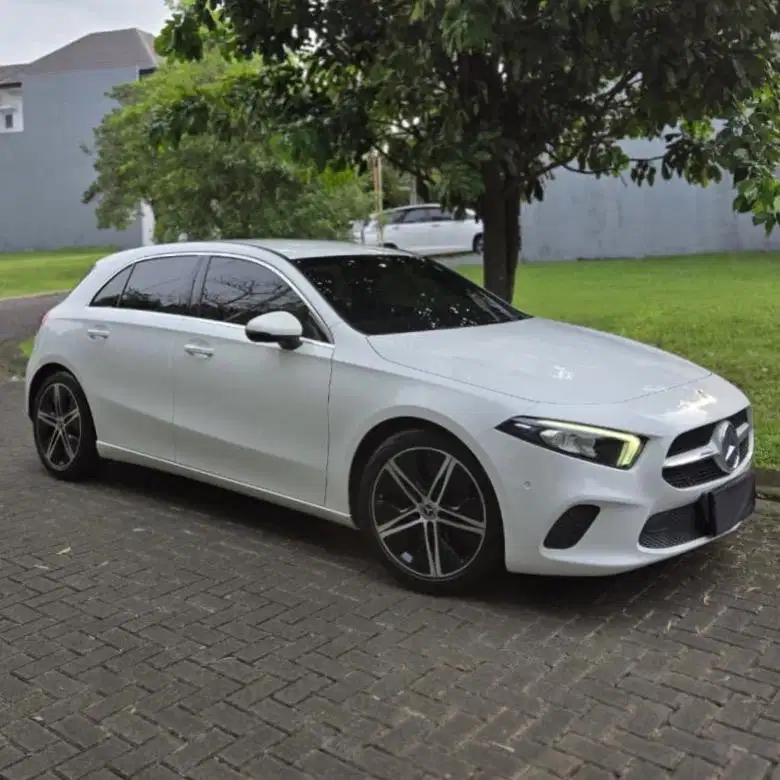 (CASH) Mercedes Benz A200 Hatchback 2018