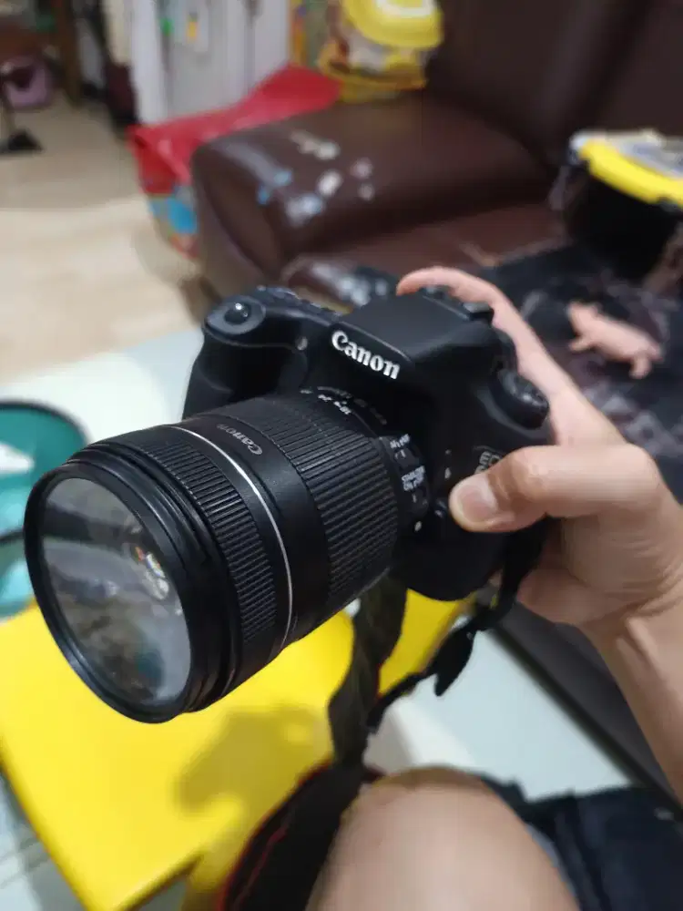 Kamera Canon EOS 60D MULUS FULSET + LENSA 18-135mm + Bonus MELIMPAH