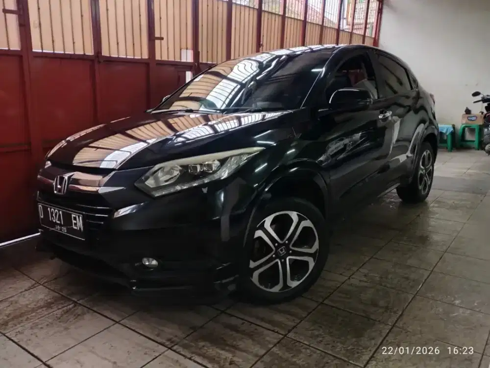 Mulus HRV Prestige CVT Hitam