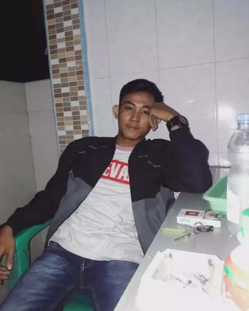 Cari pekerjaan apa saja /freelance boleh