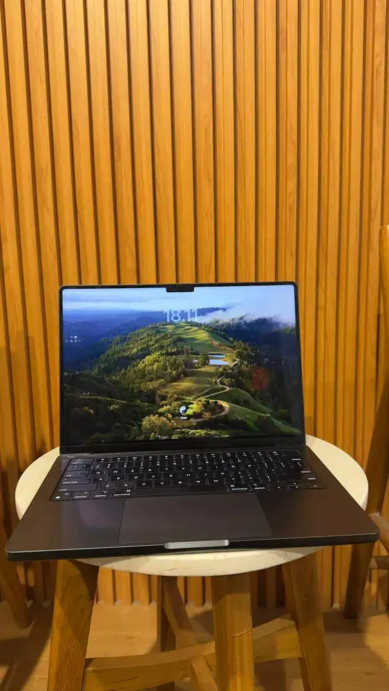 Macbook Pro M3 512GB Resmi - 14Inch