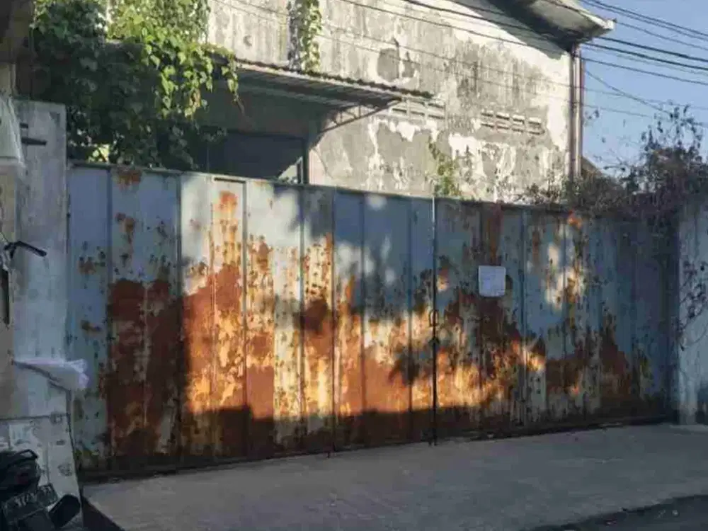 DIJUAL RUMAH 
KEL. : KEBRAON
KEC  : KARANG PILANG
KAB  : SURABAYA