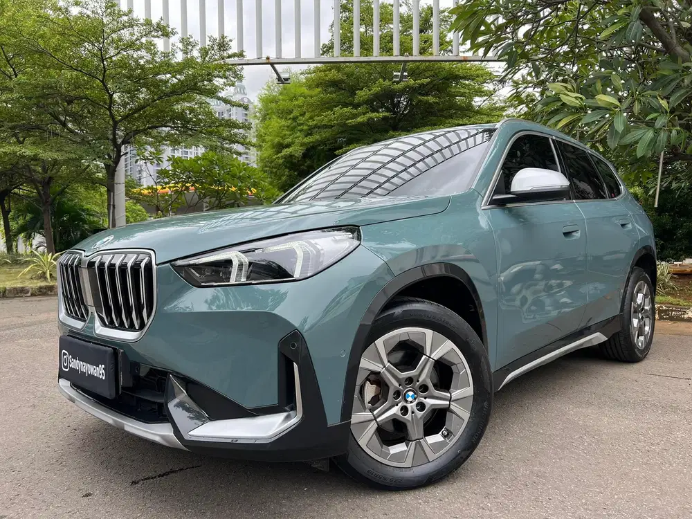 KM.2.000 BMW X1 X 1 NEW MODEL X-LINE 2025/2023 SAGE GREEN TDP70JT RARE