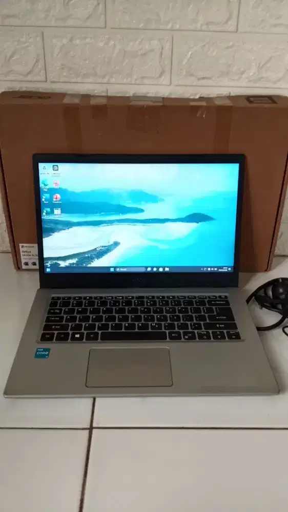 Laptop Acer aspire 5, Intel core i3 gen 11, SSD 512gb