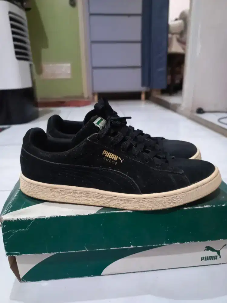 Sepatu Puma suede ori 43