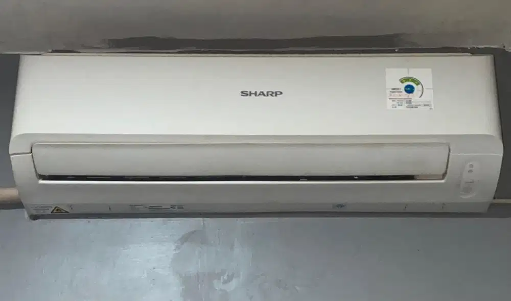 AC Merk Sharp Setengah PK