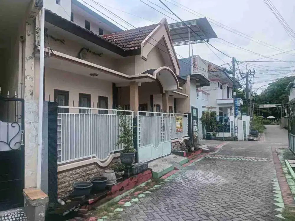 DIJUAL RUMAH 
JLN  : TENGGER KANDANGAN VI/2
KEL. : KANDANGAN
KEC  : BENOWO
KAB  : SURABAYA
