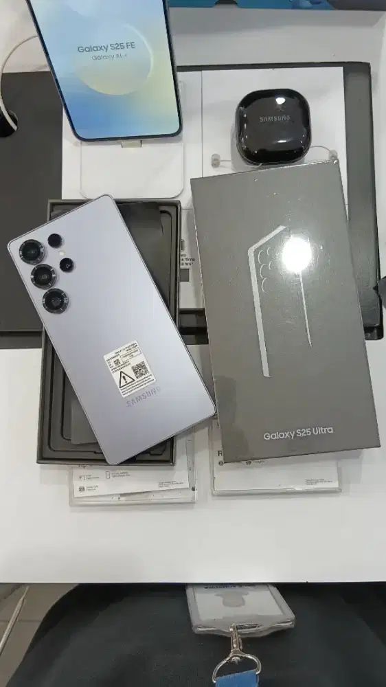 Samsung S25 ultra²⁵⁶