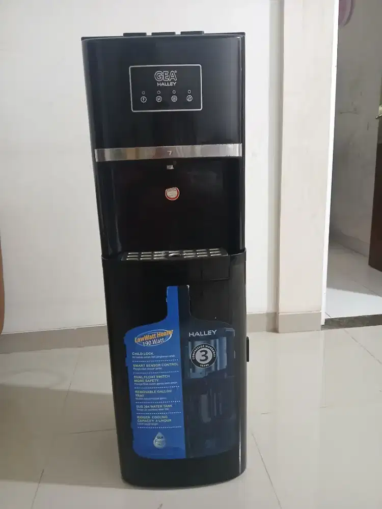 Dispenser panas & dingin