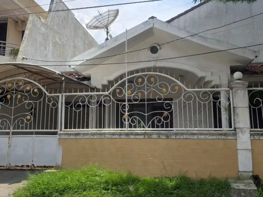 Rumah Dharmahusada Indah Timur STRATEGIS HITUNG TANAH