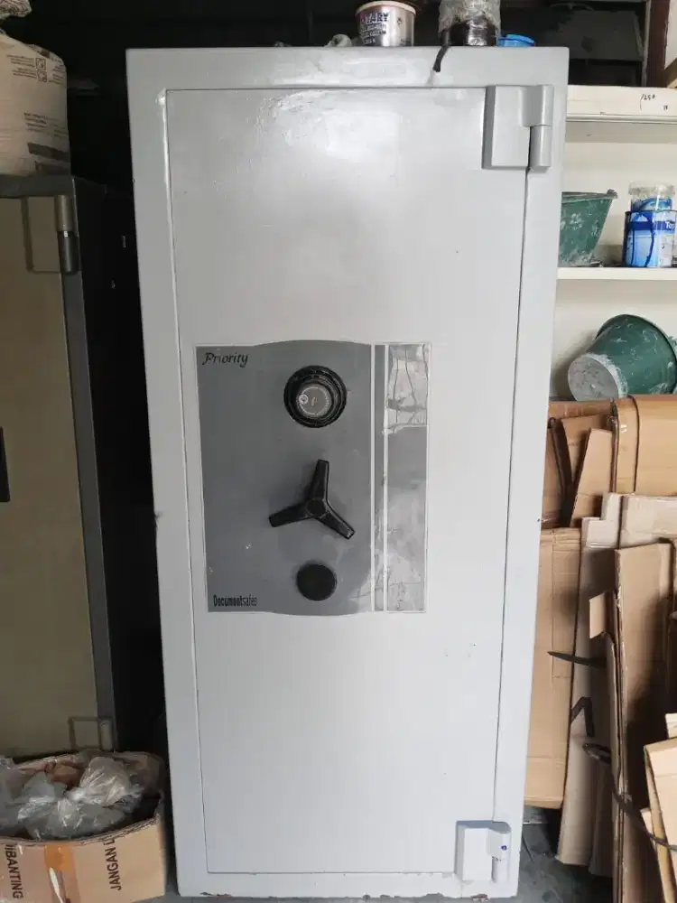 Brankas Second Murah anti api