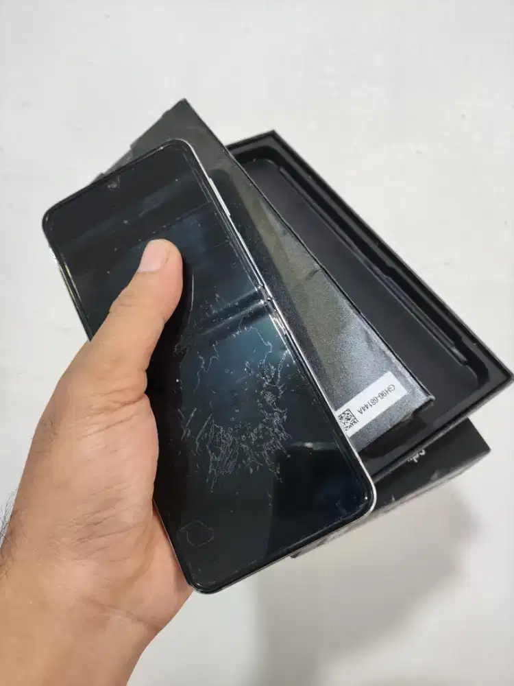 Samsung z flip 5 8/256 siap pakai