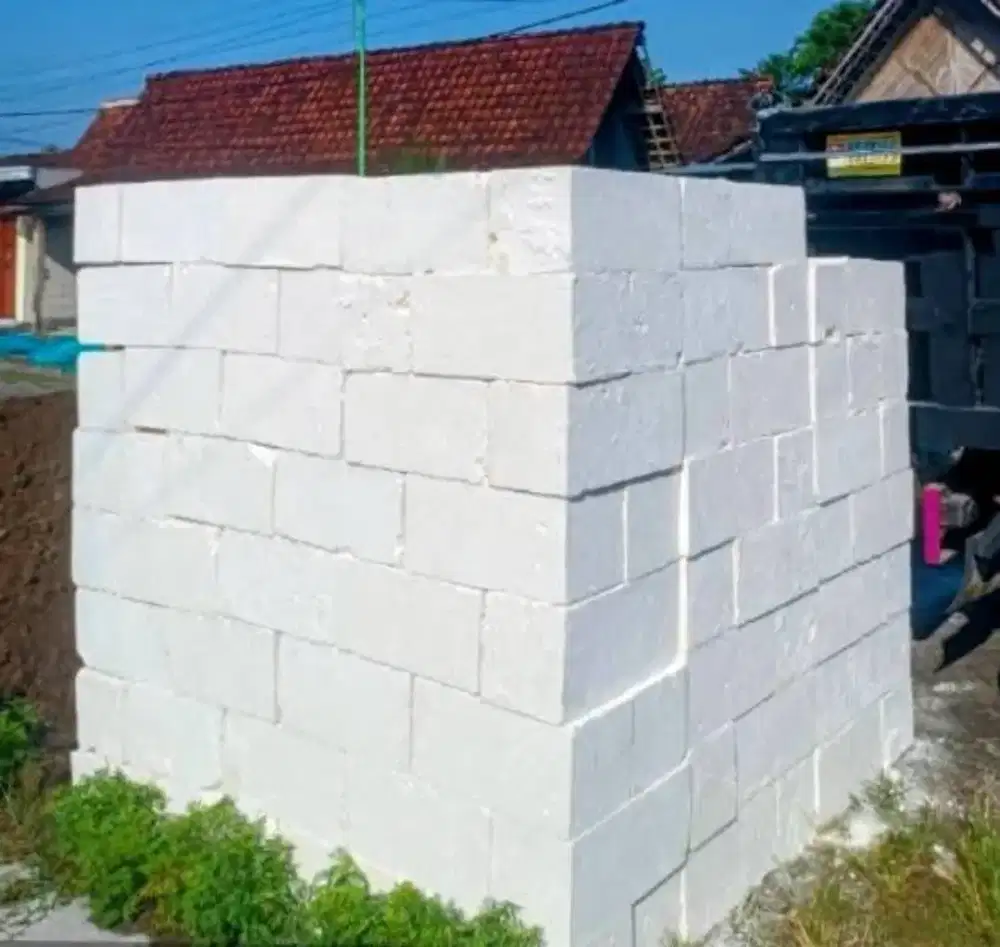 Batu kumbung pondasi