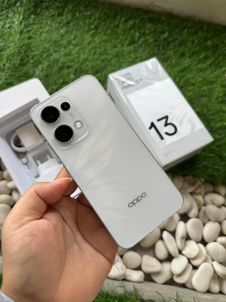 Oppo Reno 13 5G
