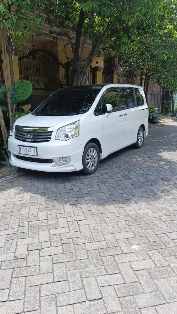 Toyota Nav1 2014 Bensin