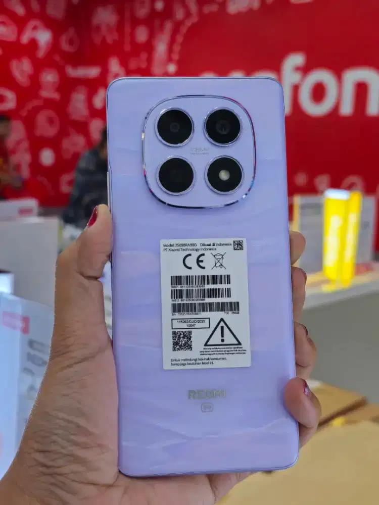 Redmi Note 15 5G Free buds 6 play