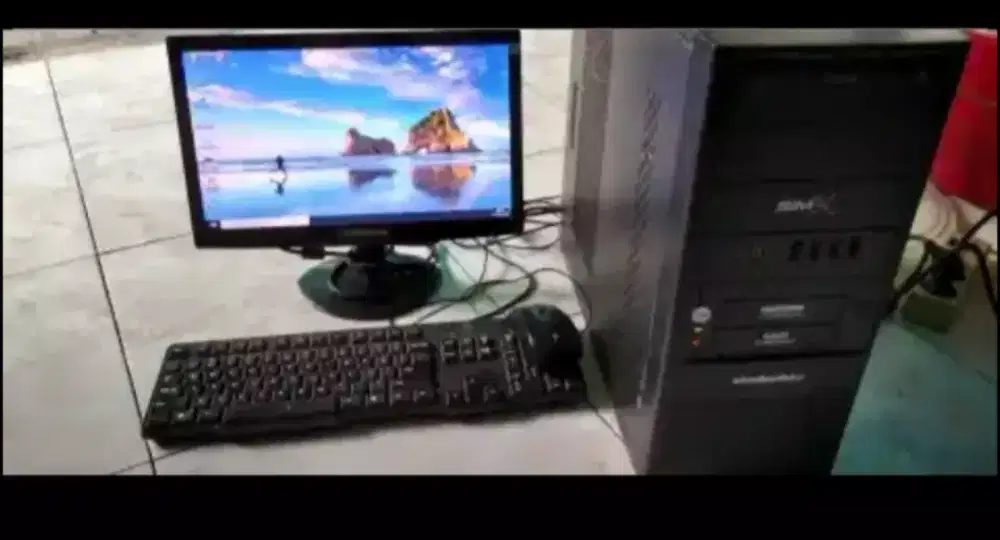 Jual komputer AMD sama lcd