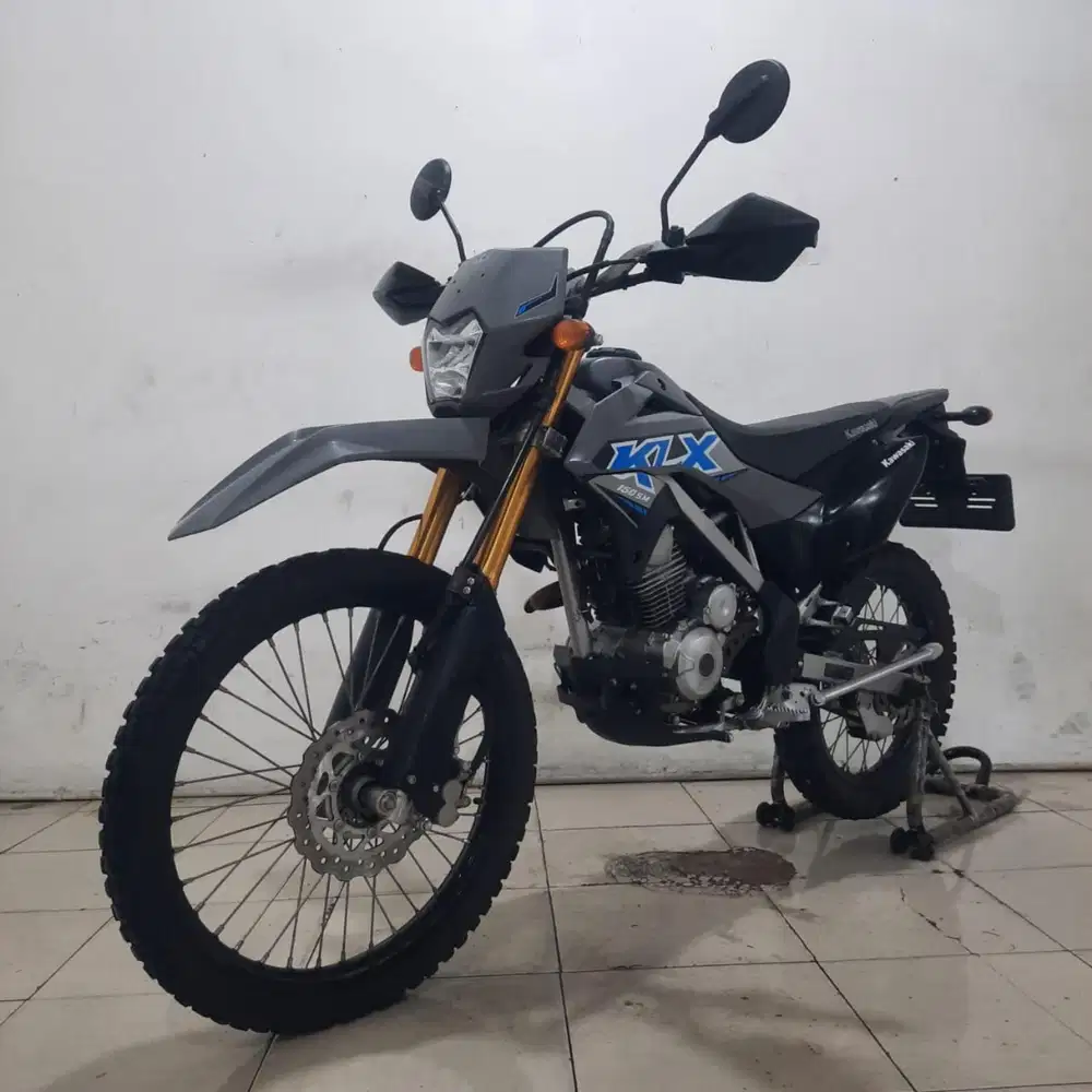 MOTOR BEKAS BERGARANSI KAWASAKI KLX 150 SM SE TAHUN 2024