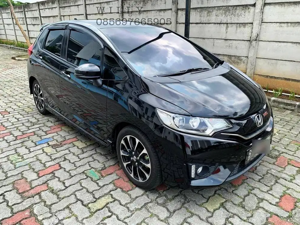 HONDA JAZZ RS CVT GK-5 2016 - LOW KM - SIAP PAKAI - BAN TEBAL