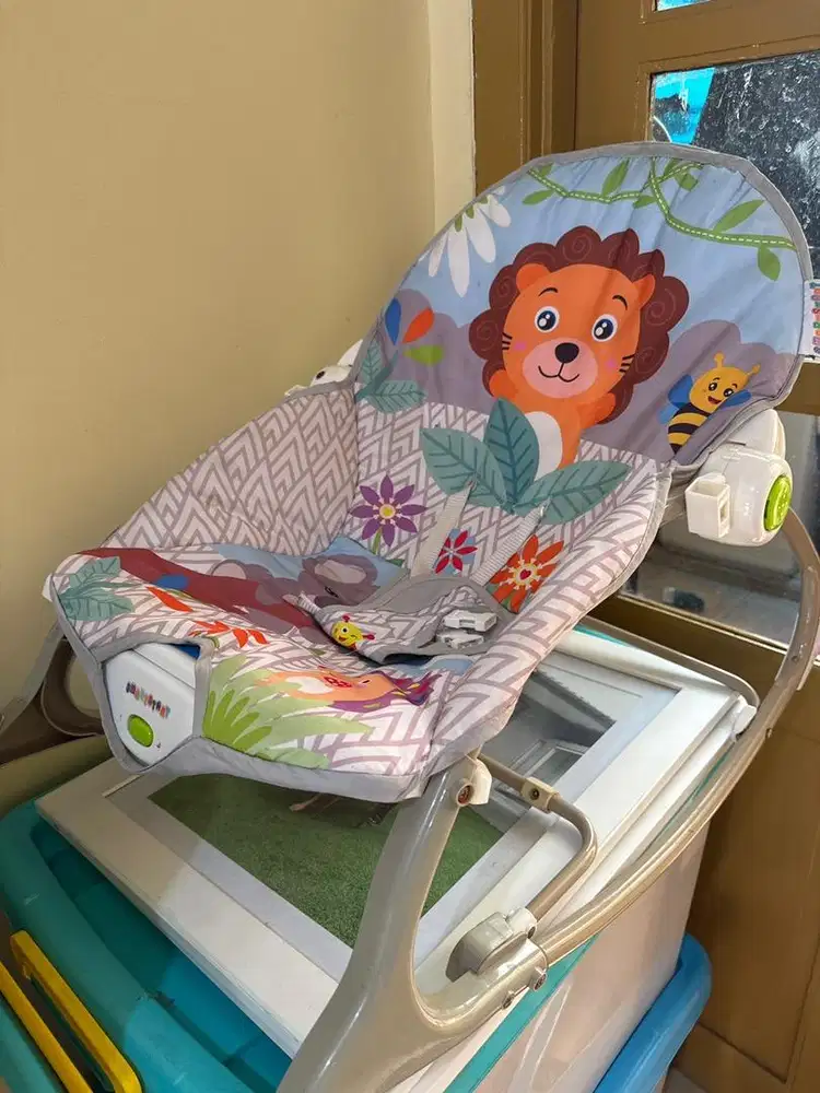 Prelove baby bouncer