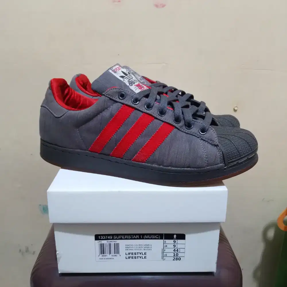 Adidas superstar 35th X redhotchillipappers (US10/CM28)