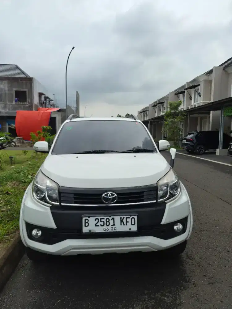 Di Jual Rush G AT 2017 ( 7 penumpang )