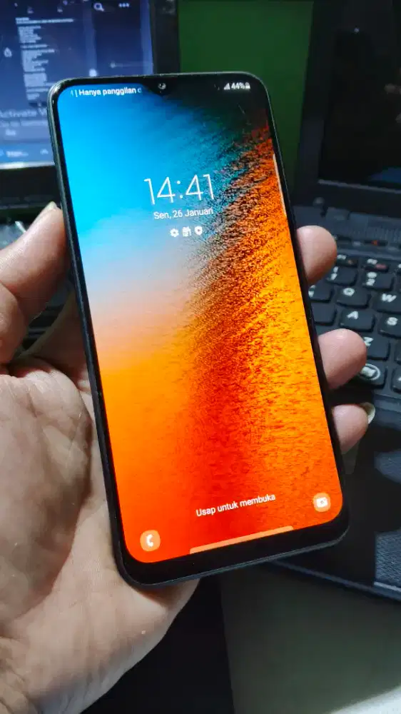Samsung A20 3/32 Amoled Mantaab Joss